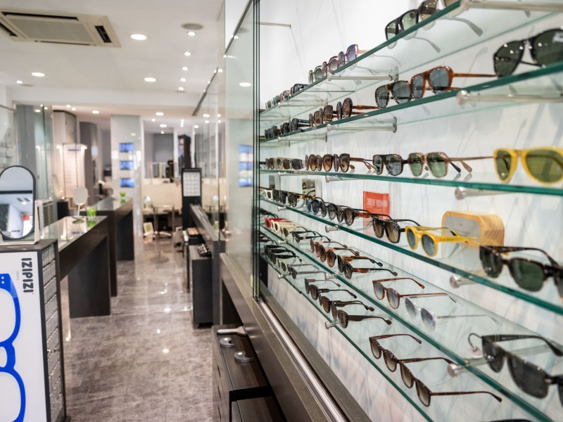 Außenansicht brille 48